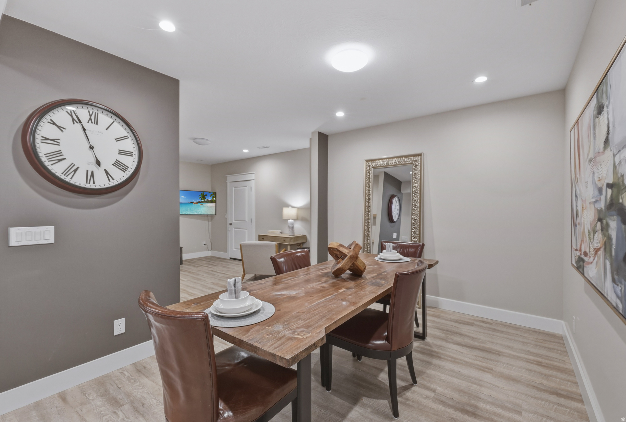 main property photo 74