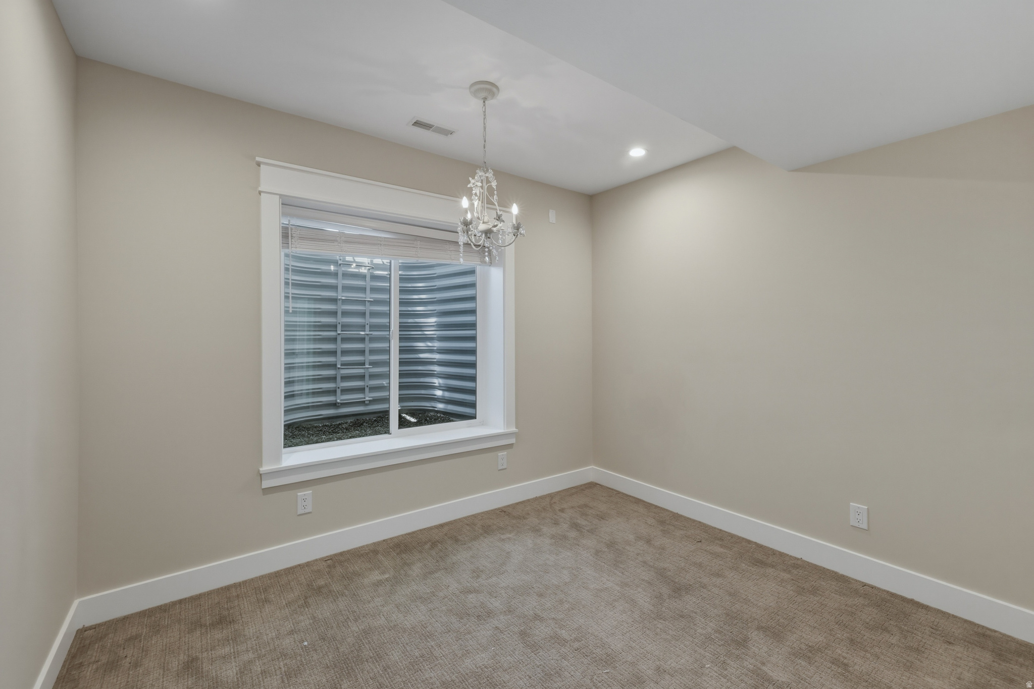 main property photo 77
