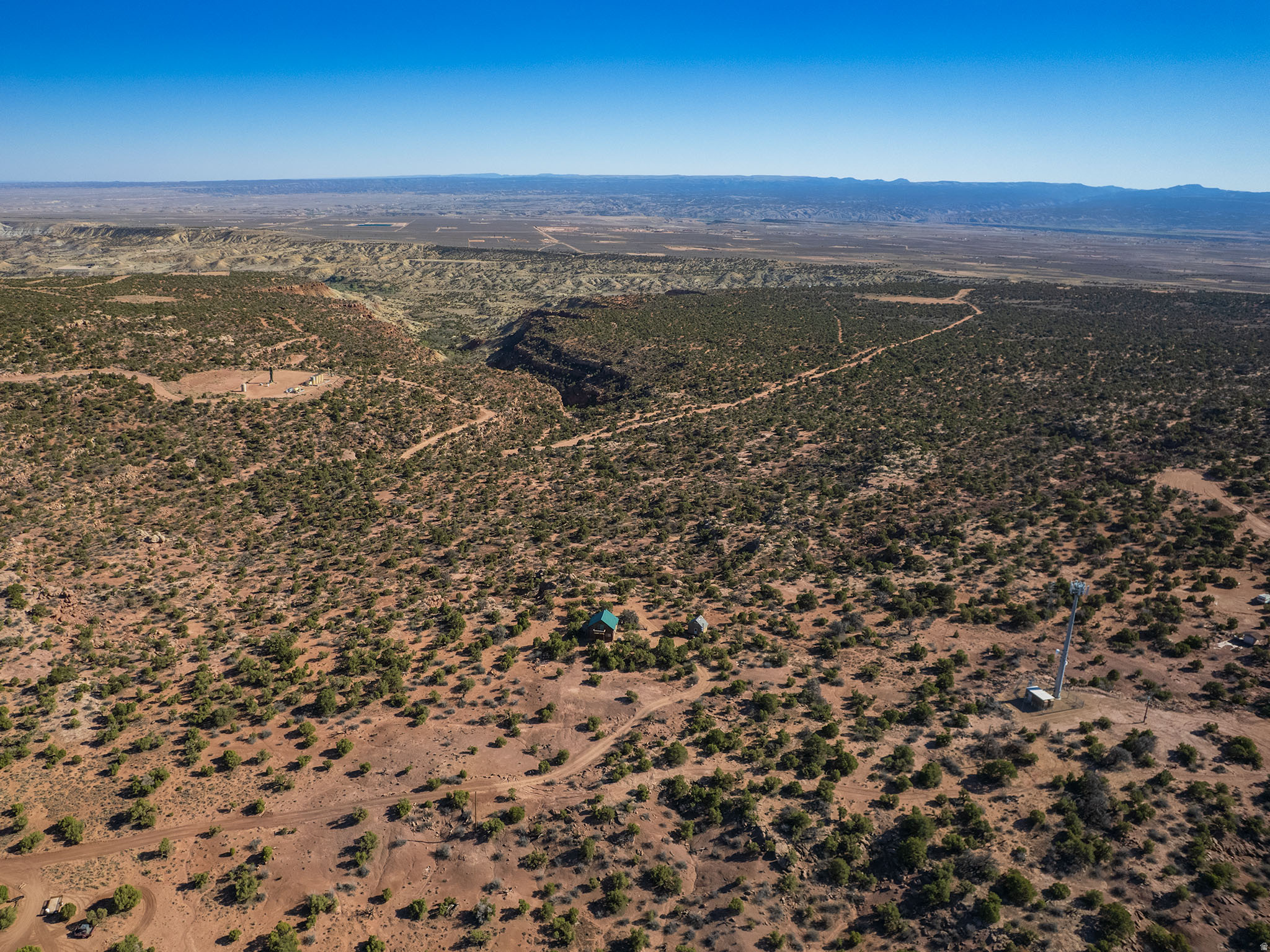 main property photo 14