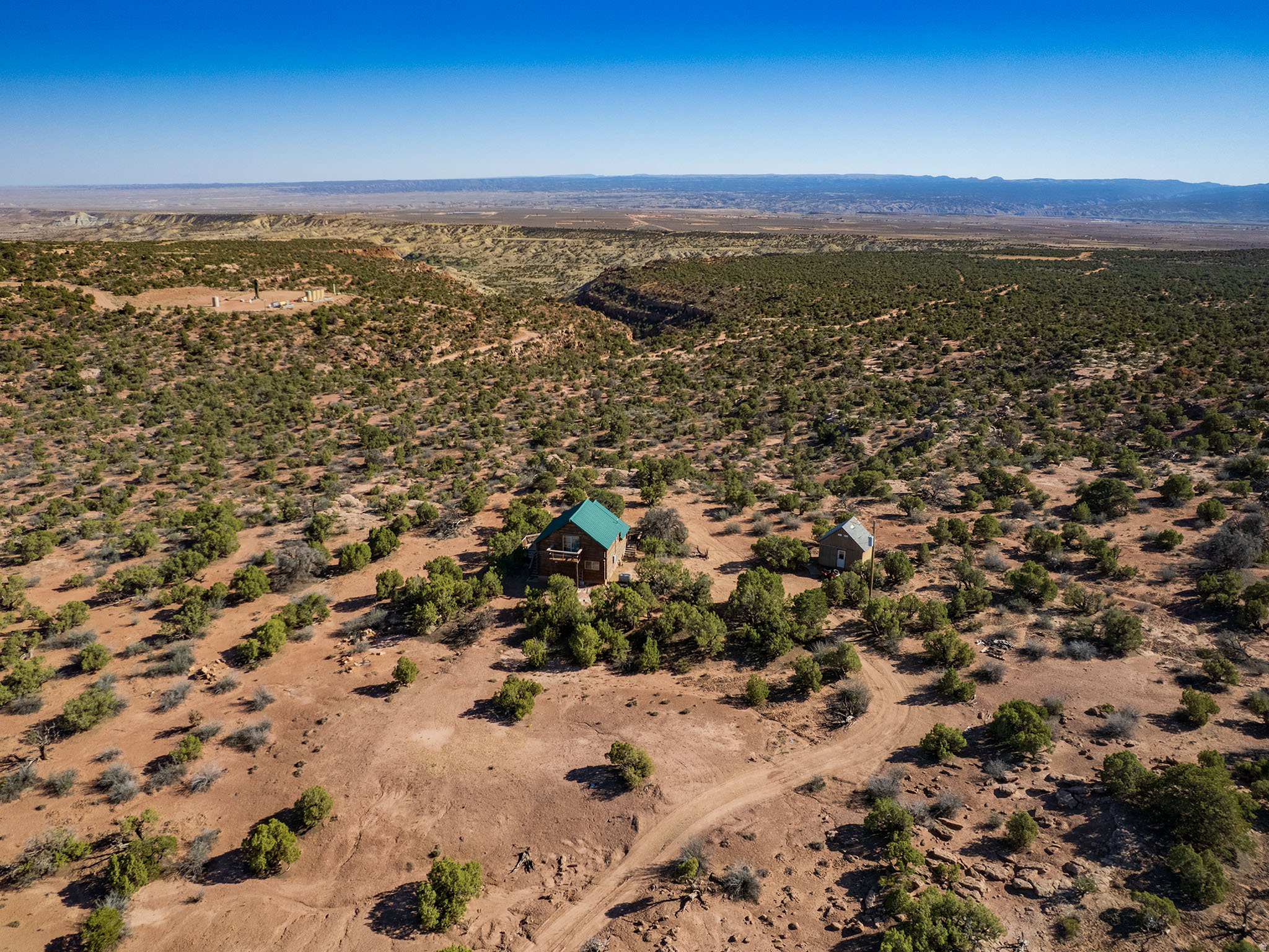 main property photo 17