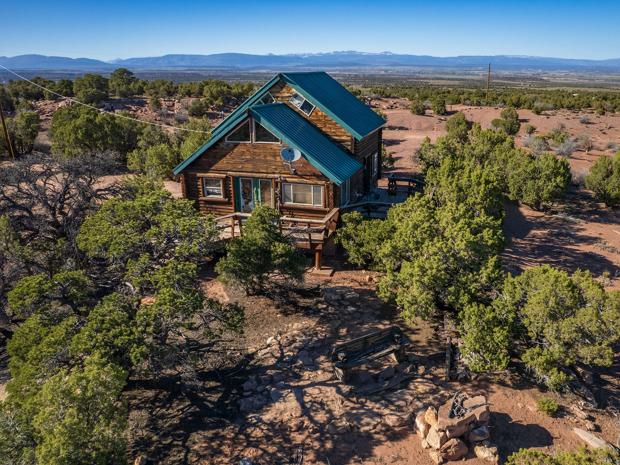 main property photo 24