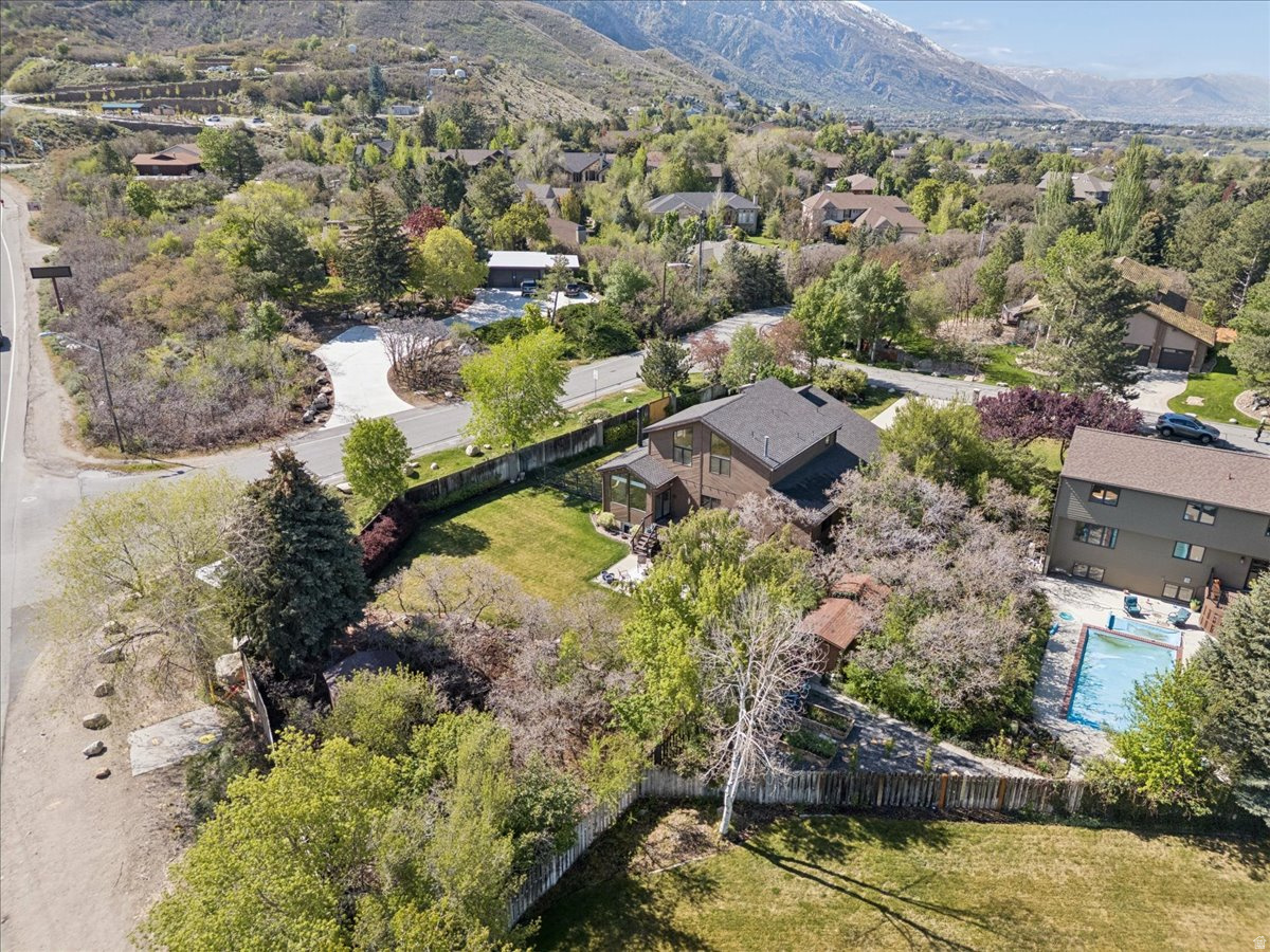 main property photo 66