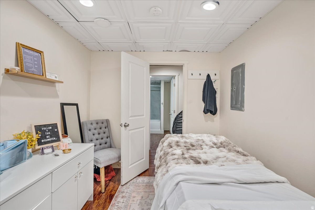 main property photo 44
