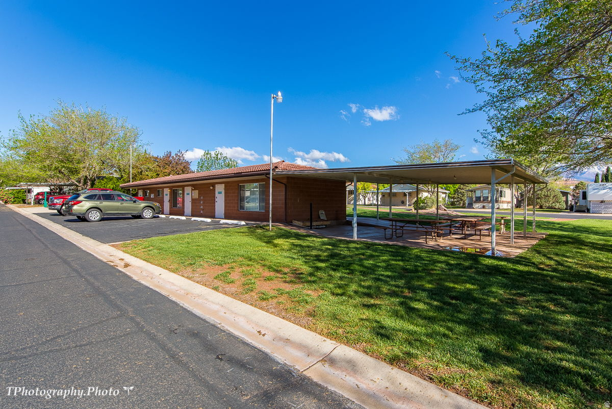 main property photo 34
