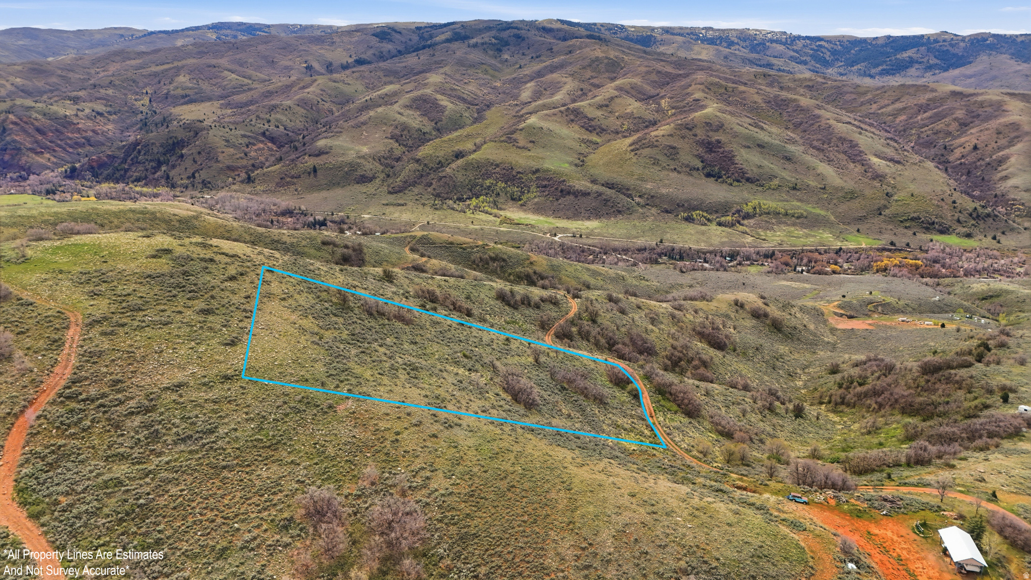 main property photo 11