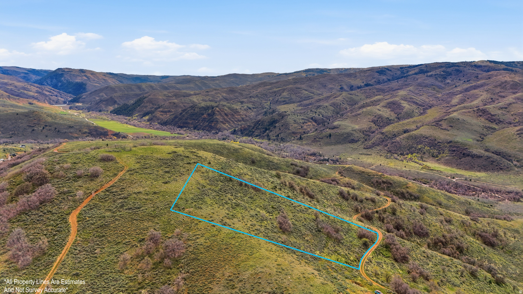main property photo 13
