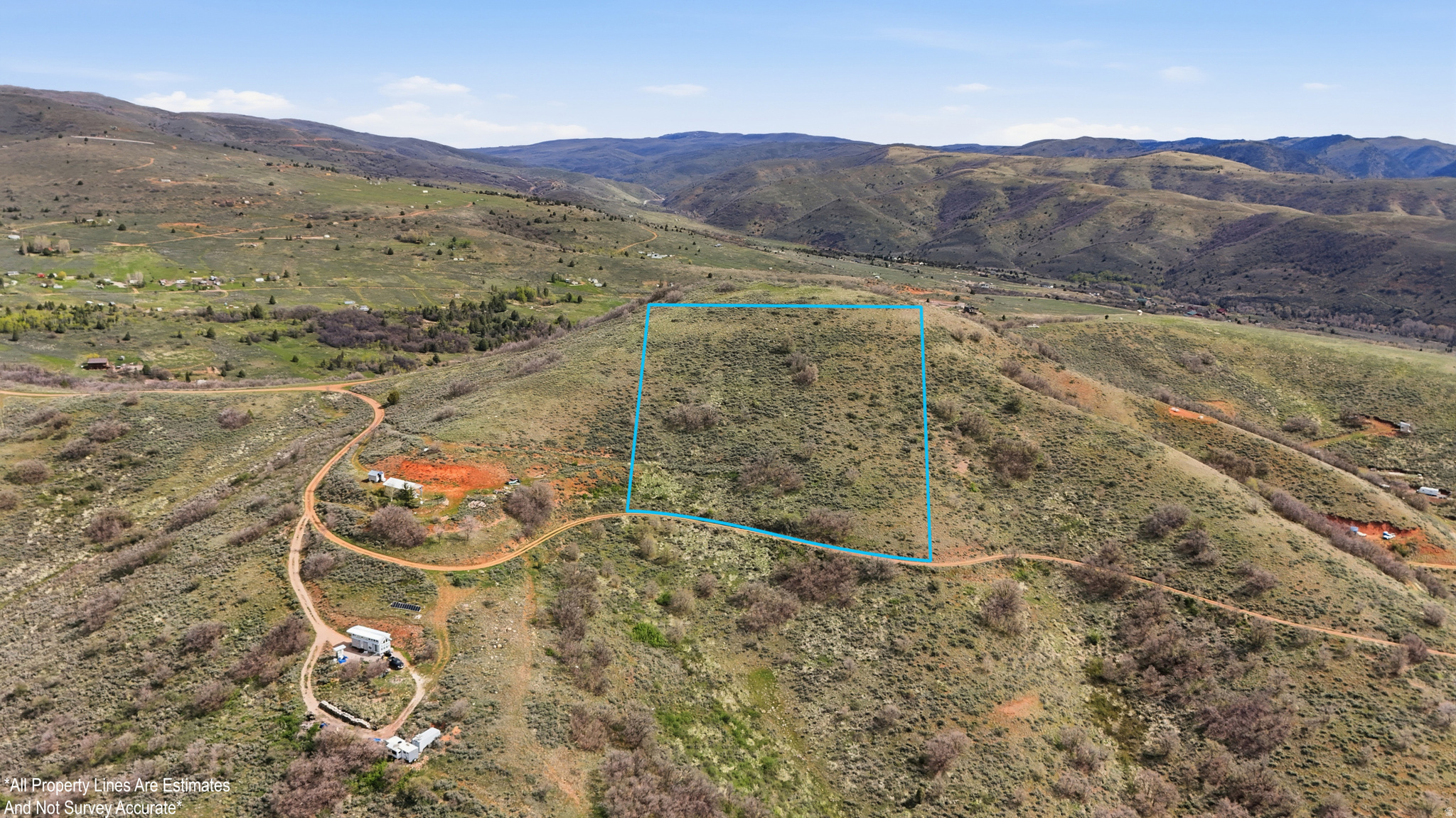 main property photo 5