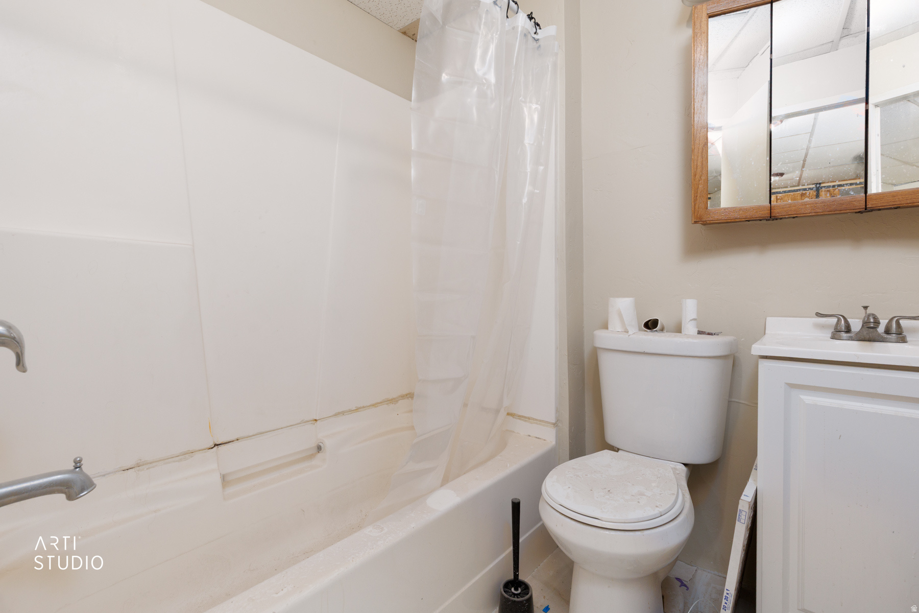 main property photo 12