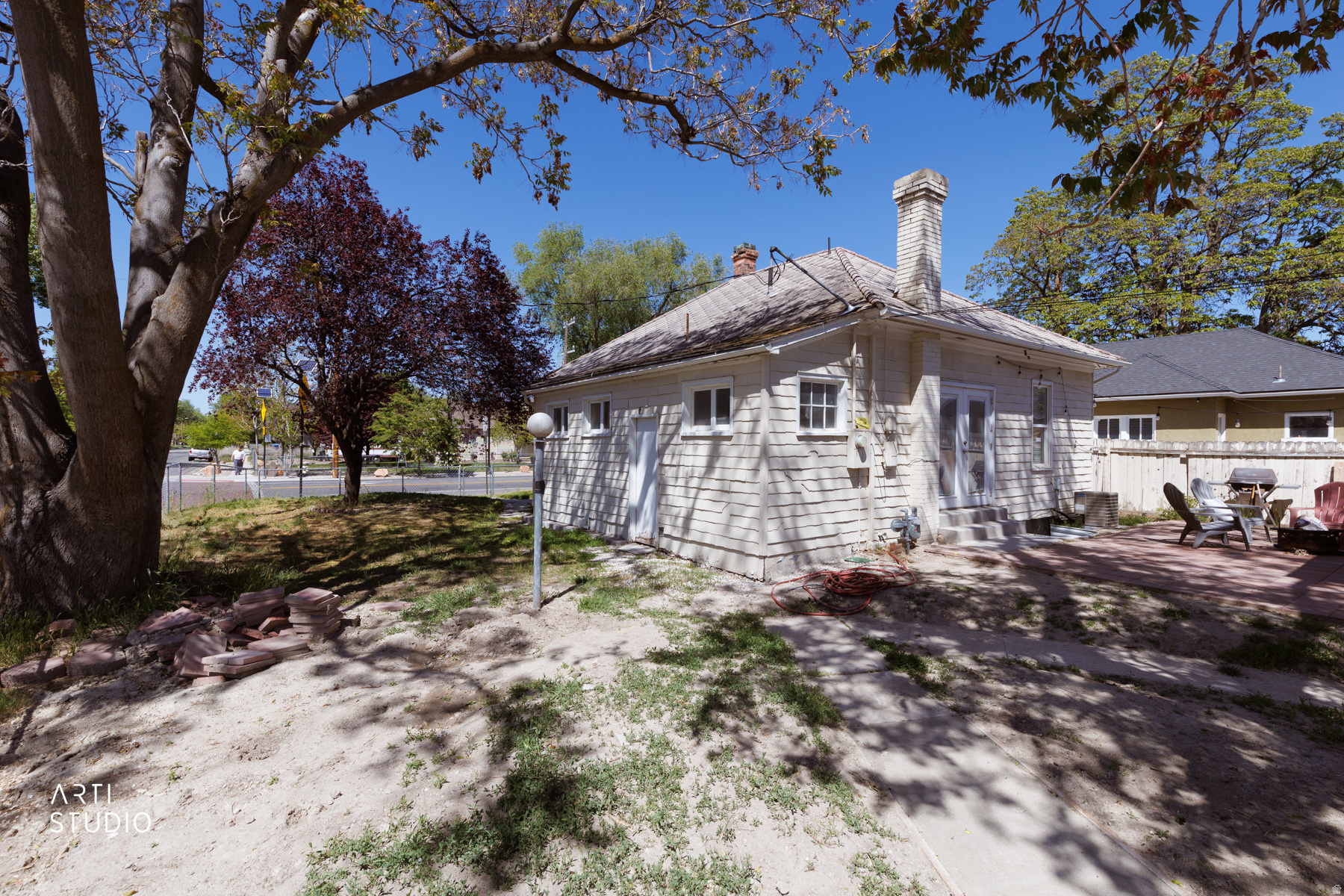 main property photo 19