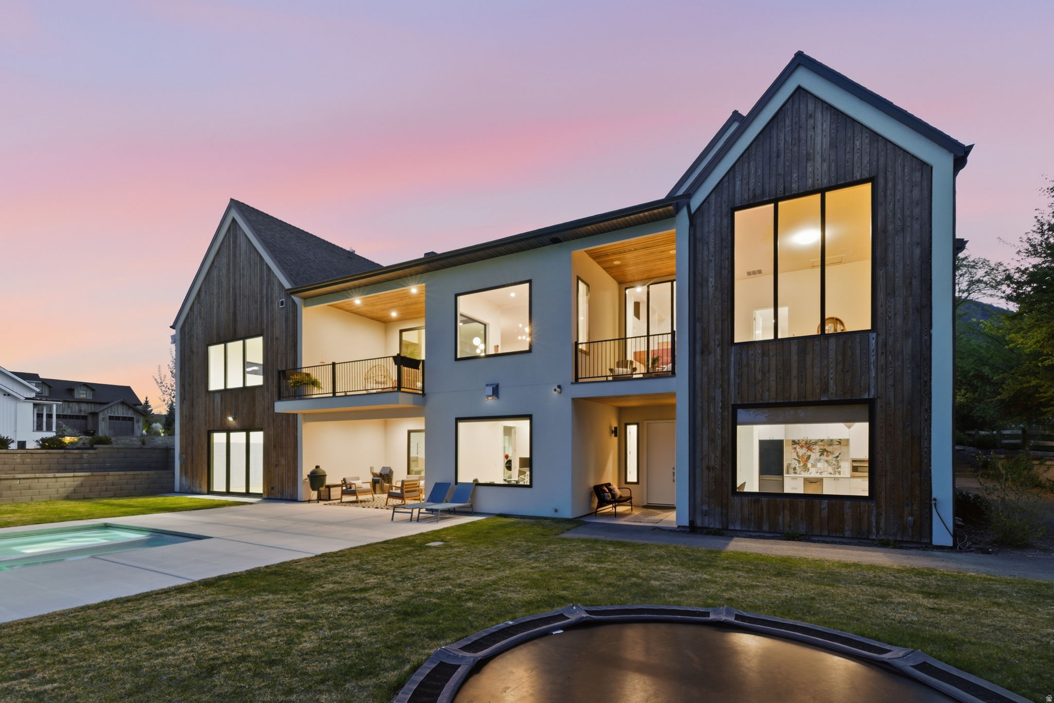main property photo 60