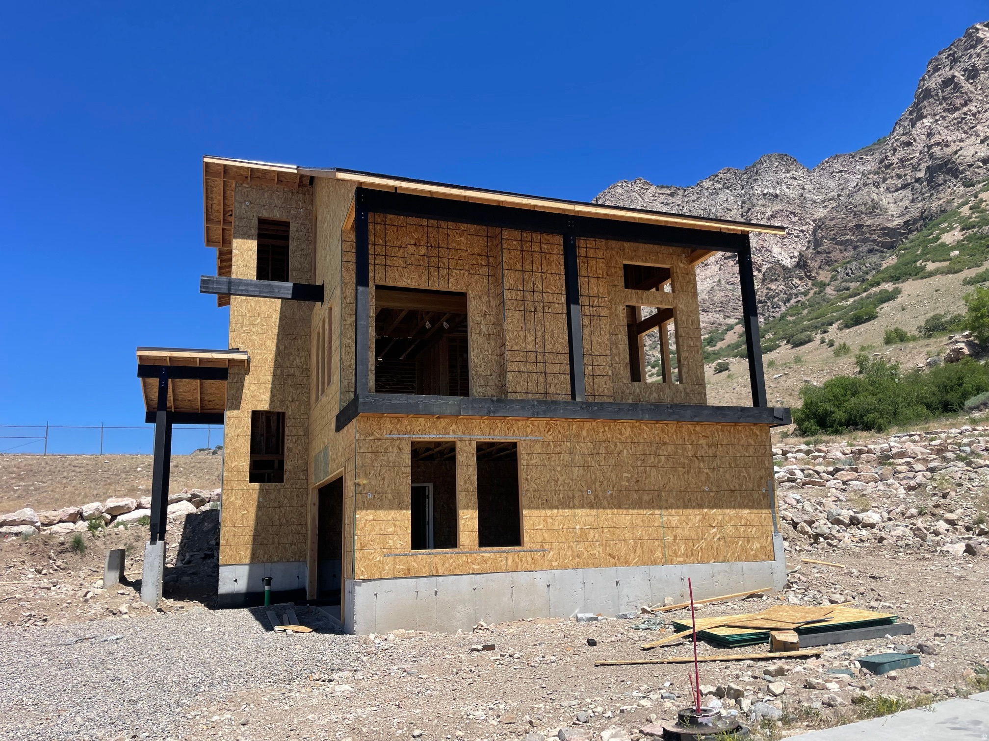 main property photo 13