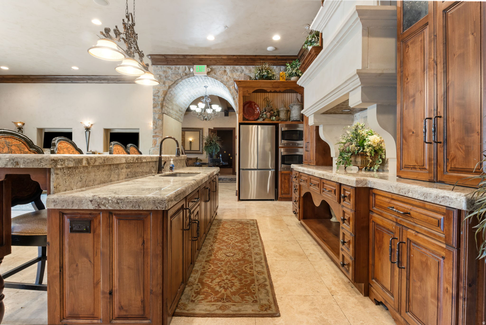 main property photo 18