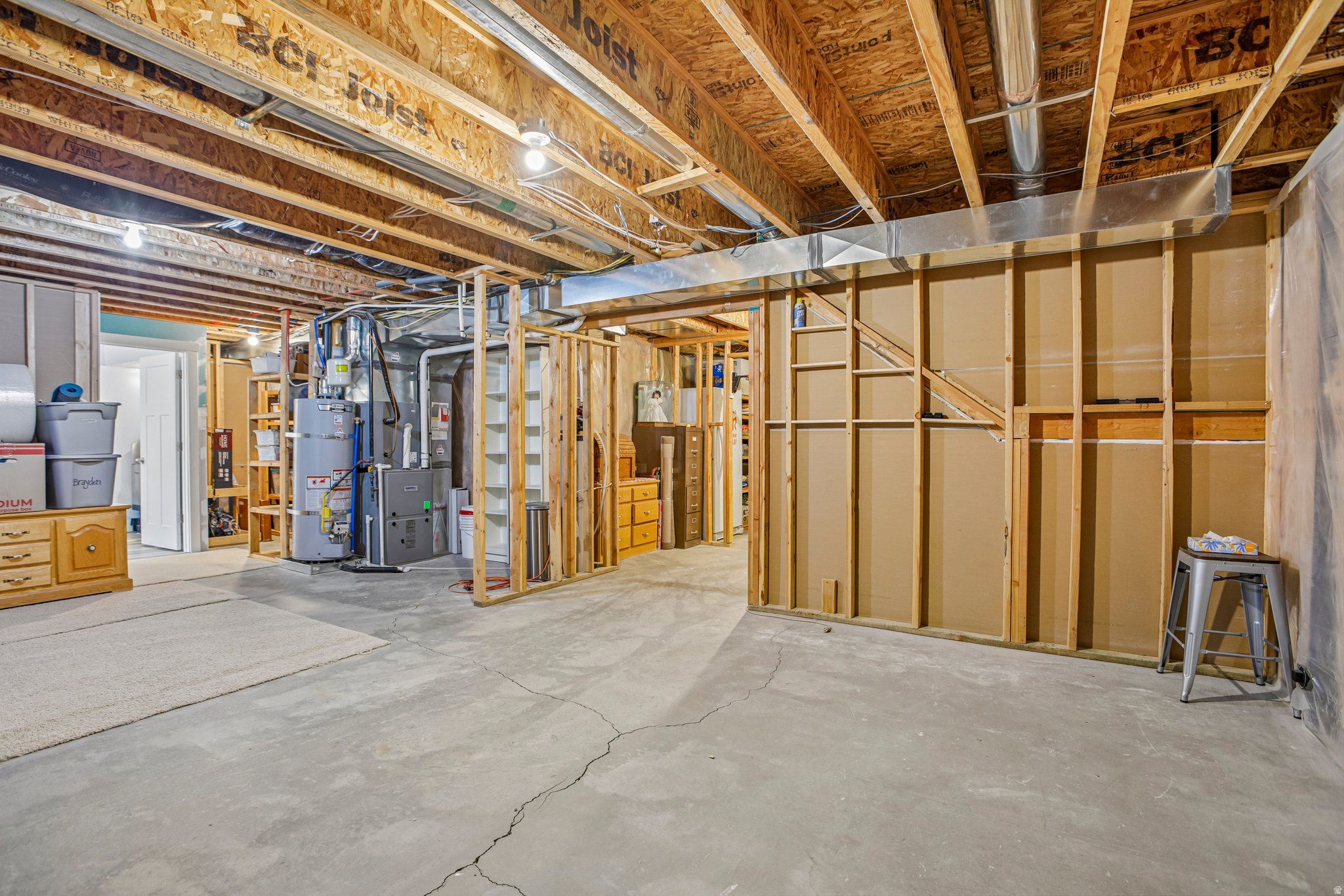 main property photo 37