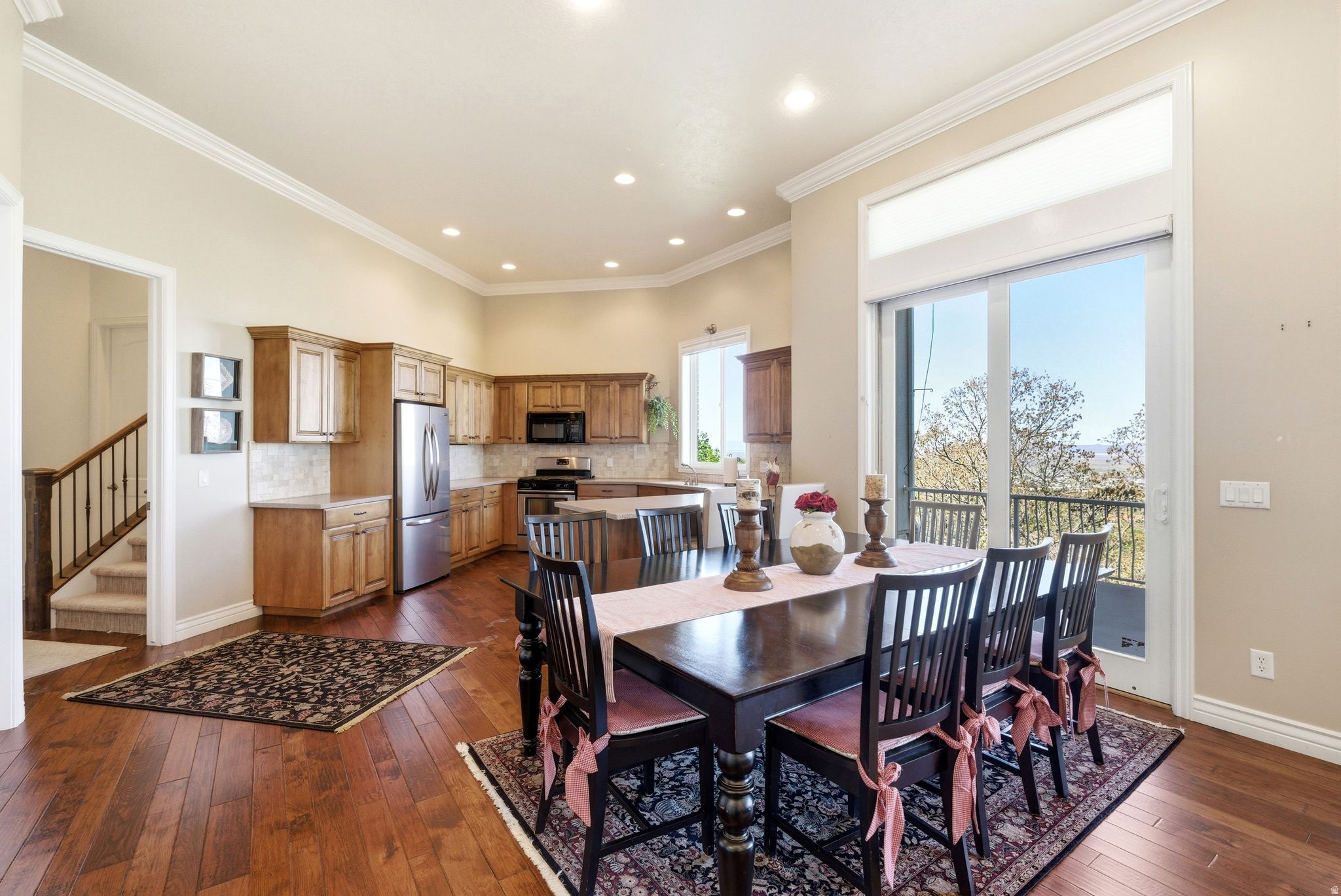 main property photo 61