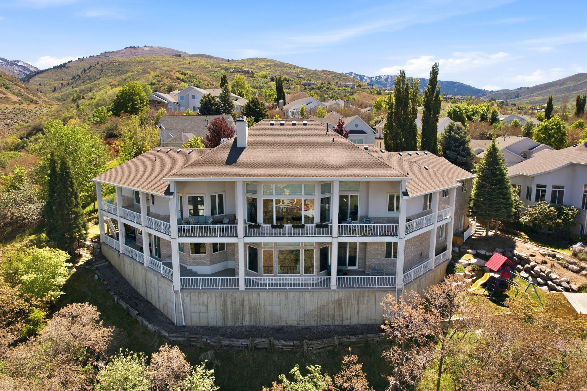 main property photo 99