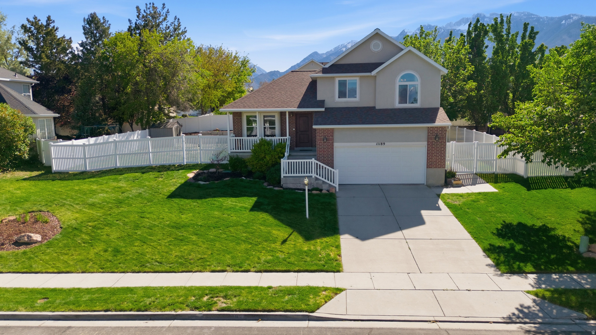 main property photo 40