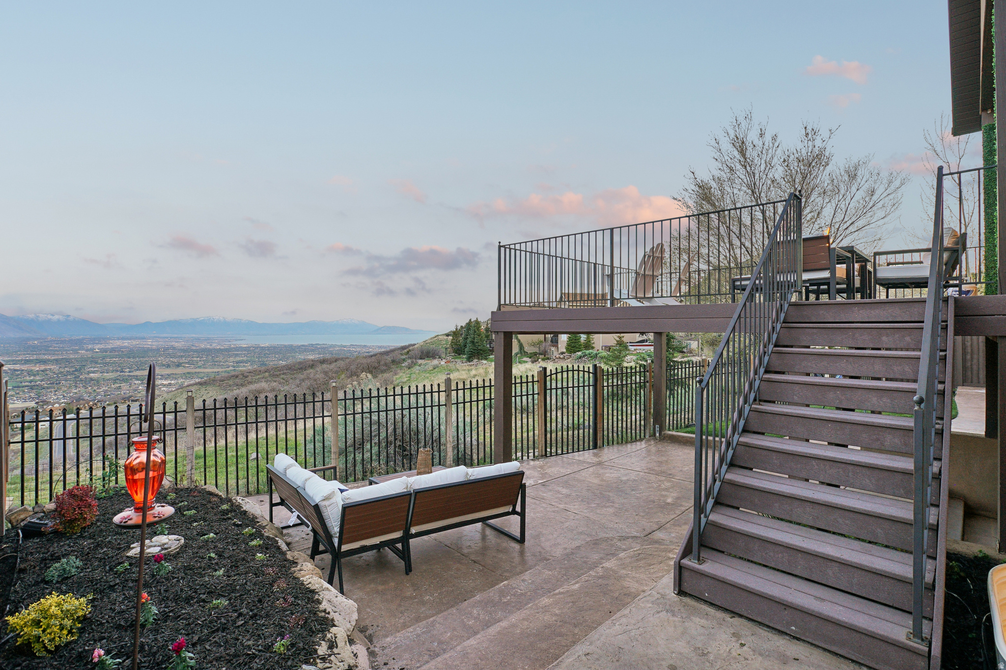 main property photo 59