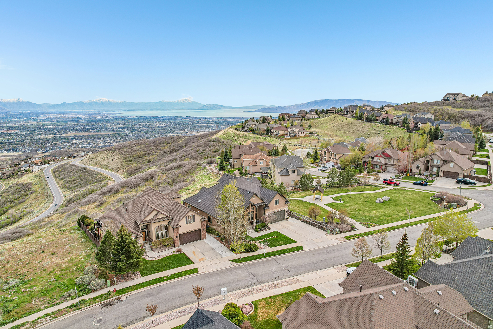 main property photo 70