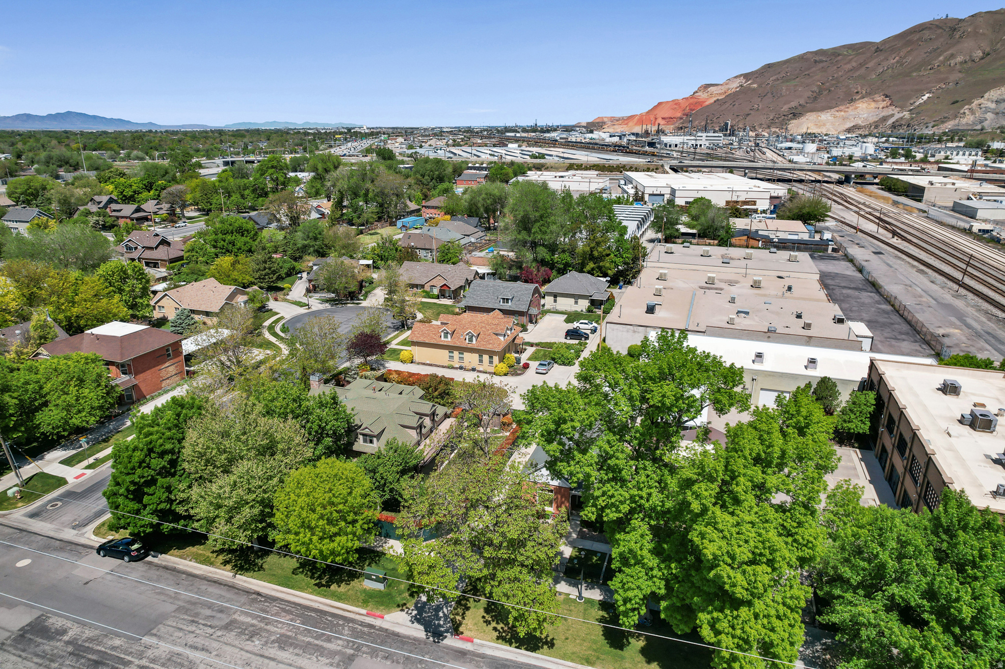 main property photo 29