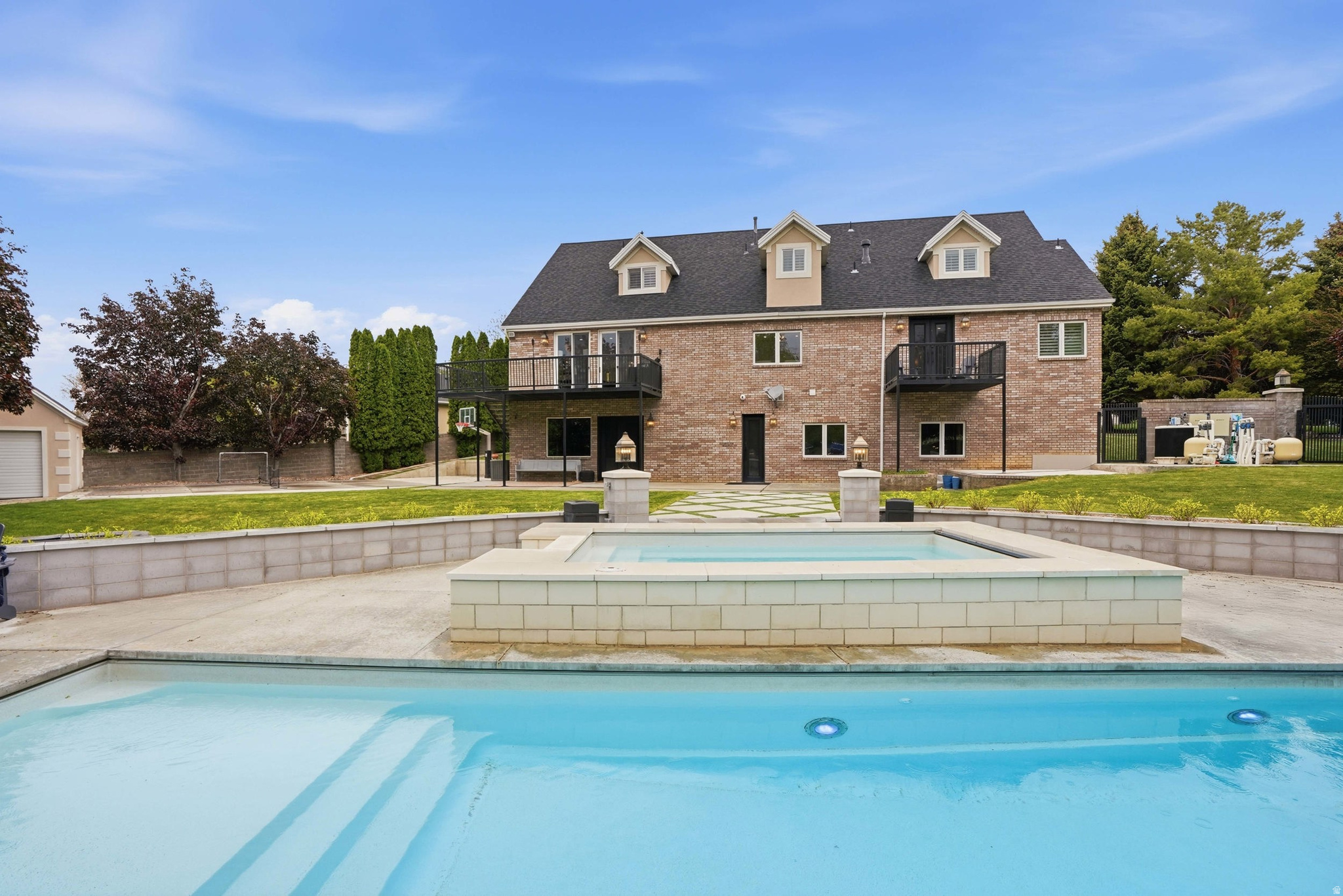 main property photo 57