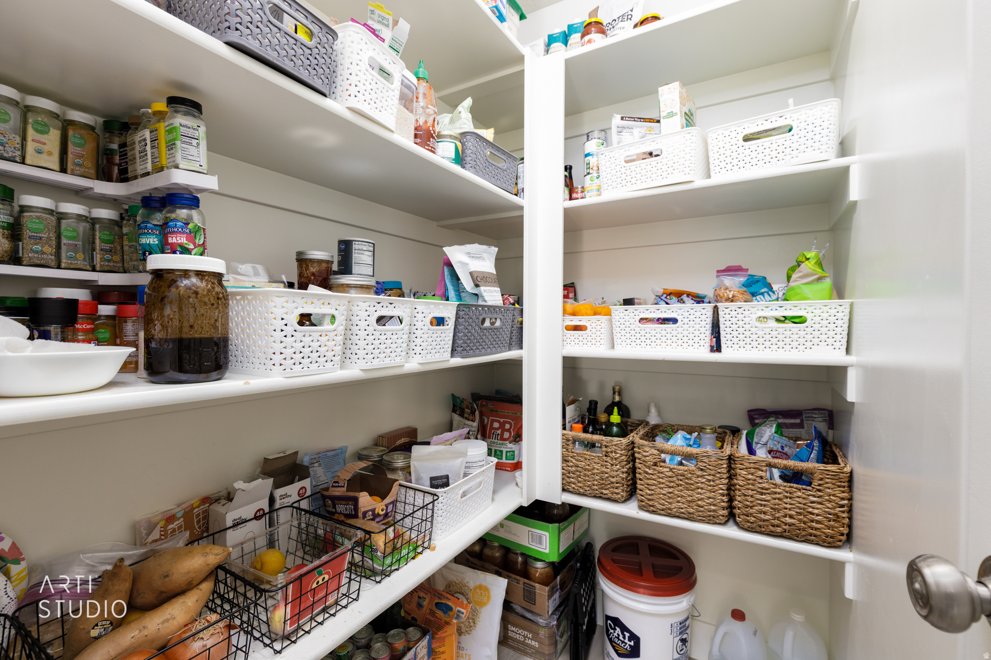 main property photo 12