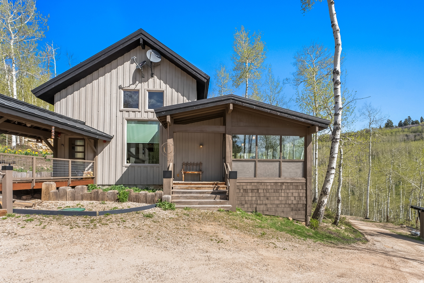 main property photo 74
