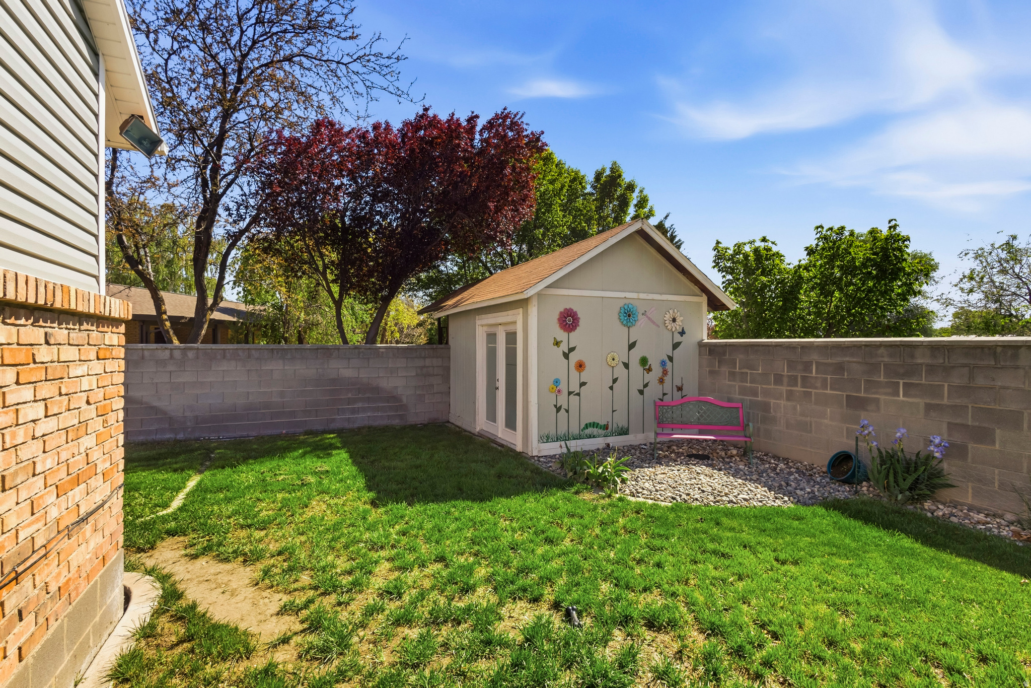 main property photo 43