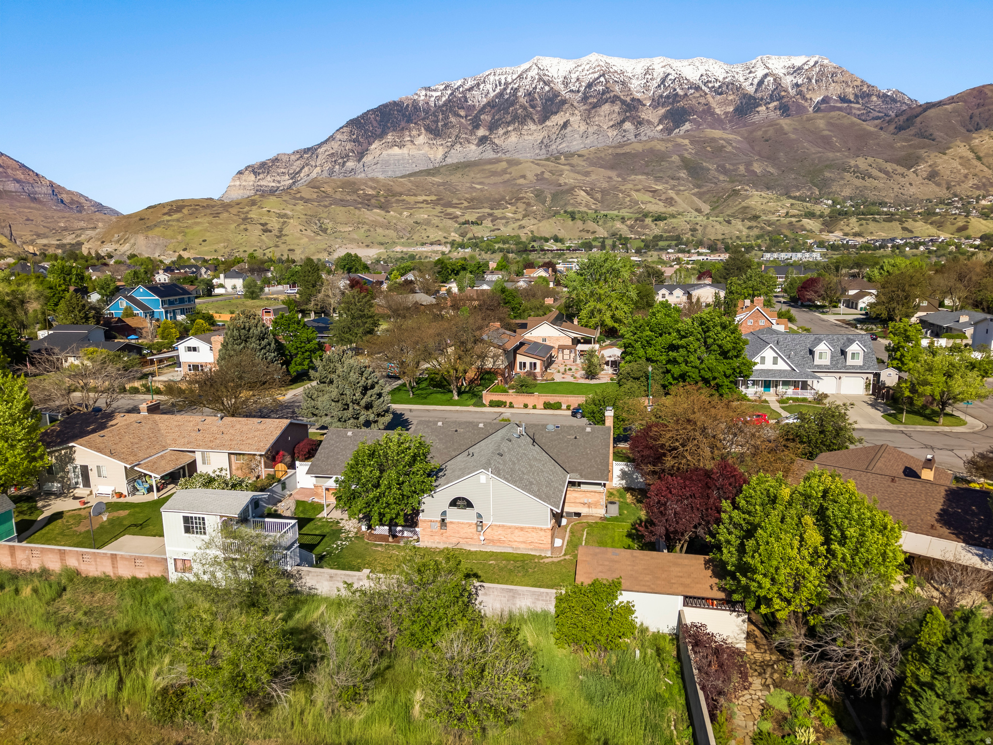 main property photo 47