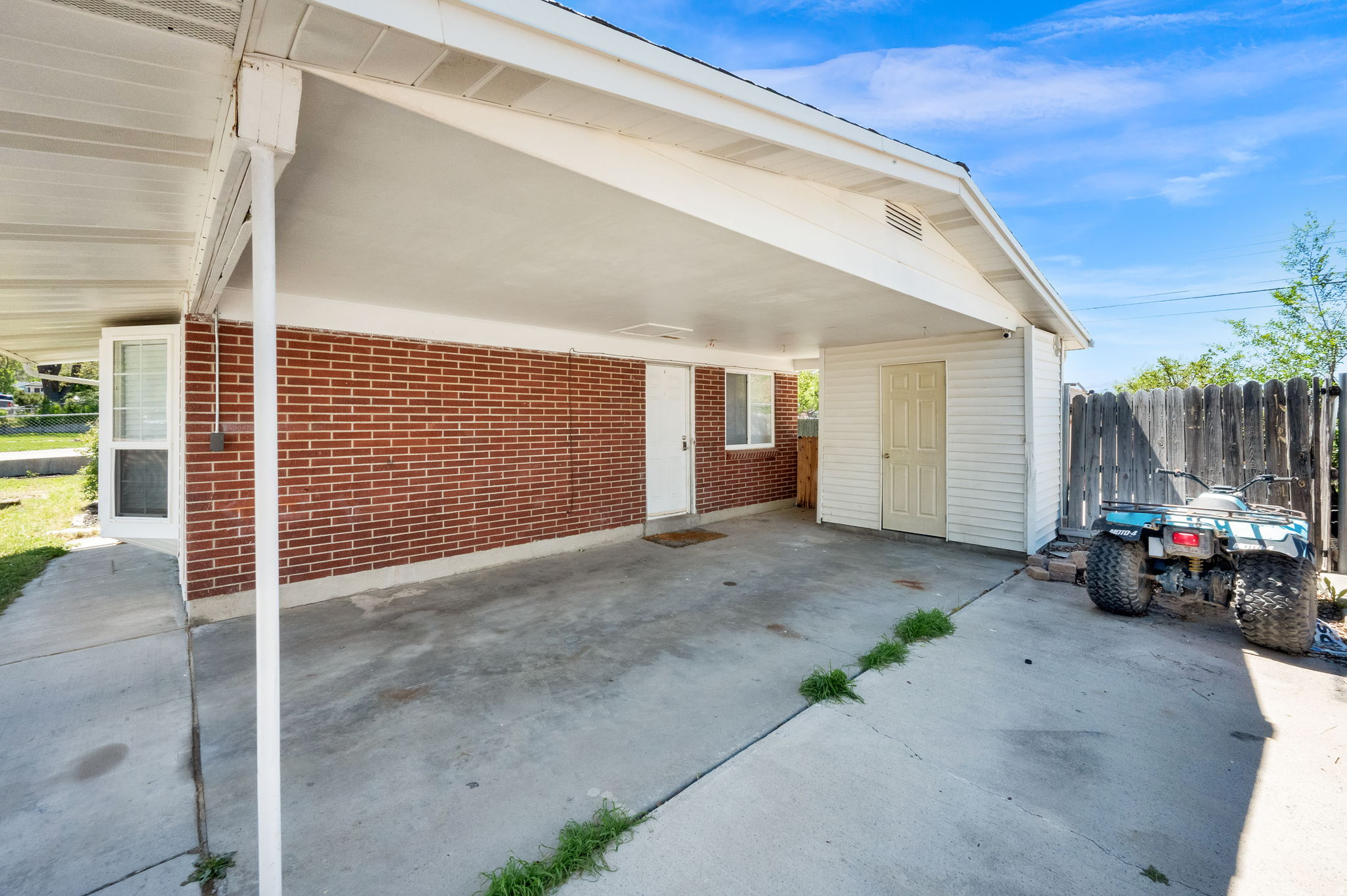 main property photo 15
