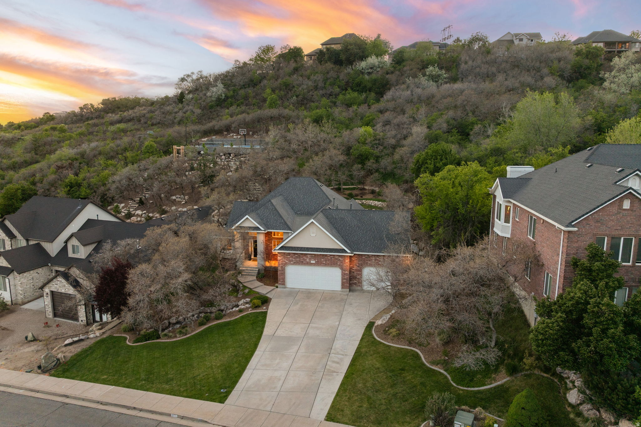 main property photo 78