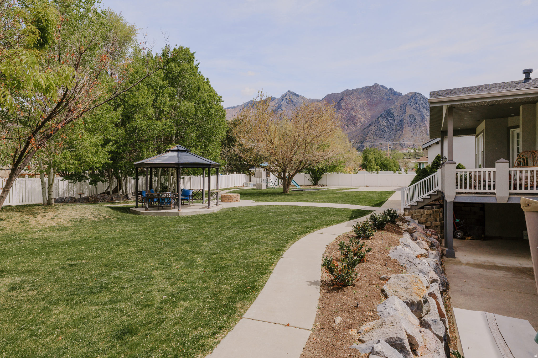 main property photo 80