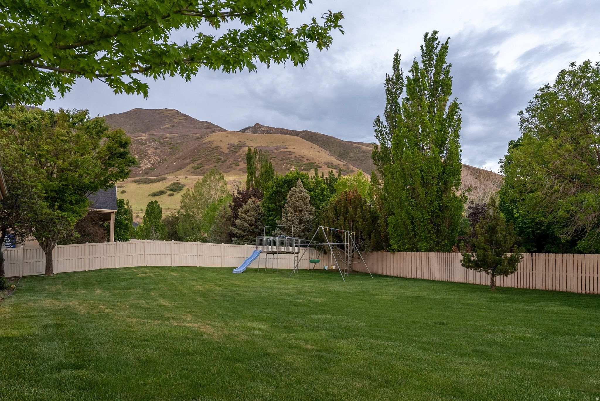 main property photo 71