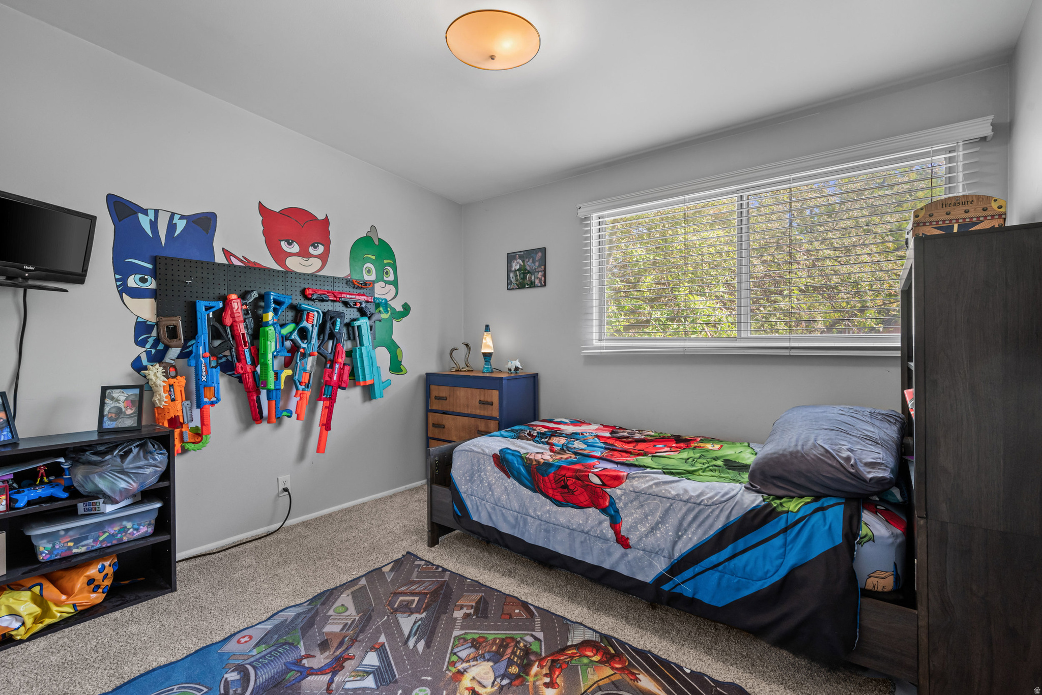 main property photo 10