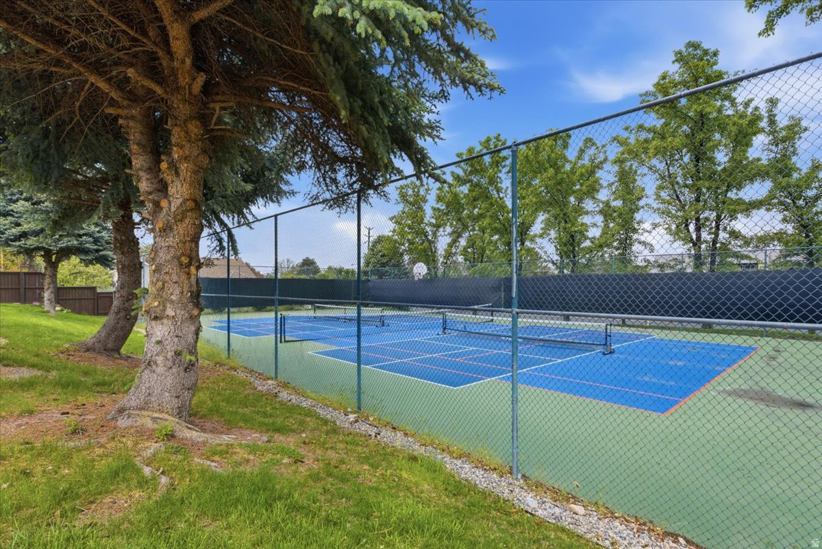 main property photo 50