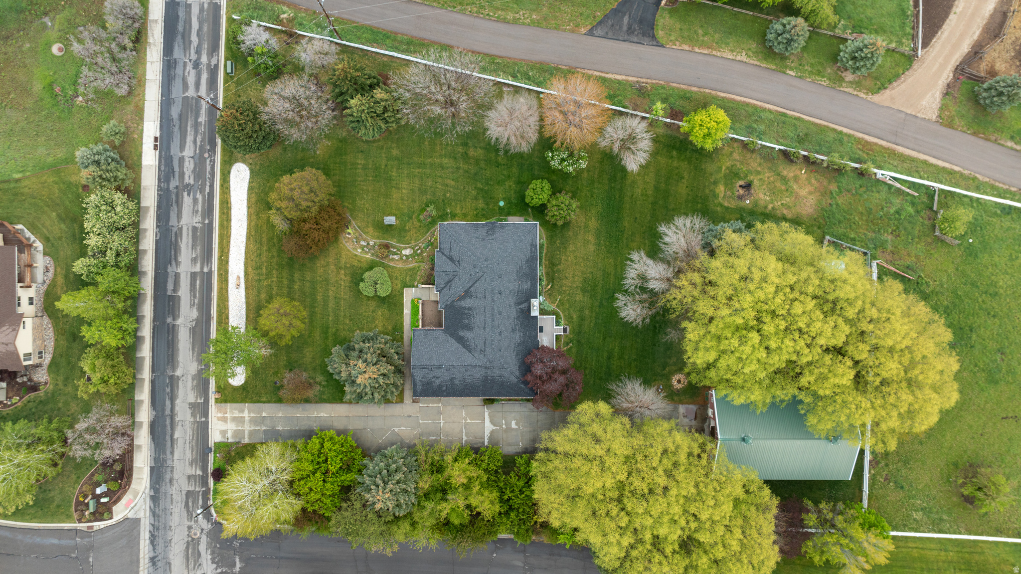 main property photo 56
