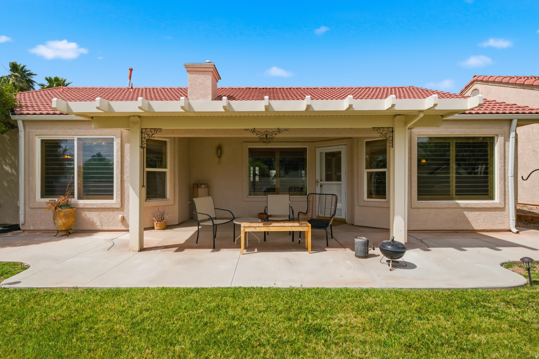 main property photo 38