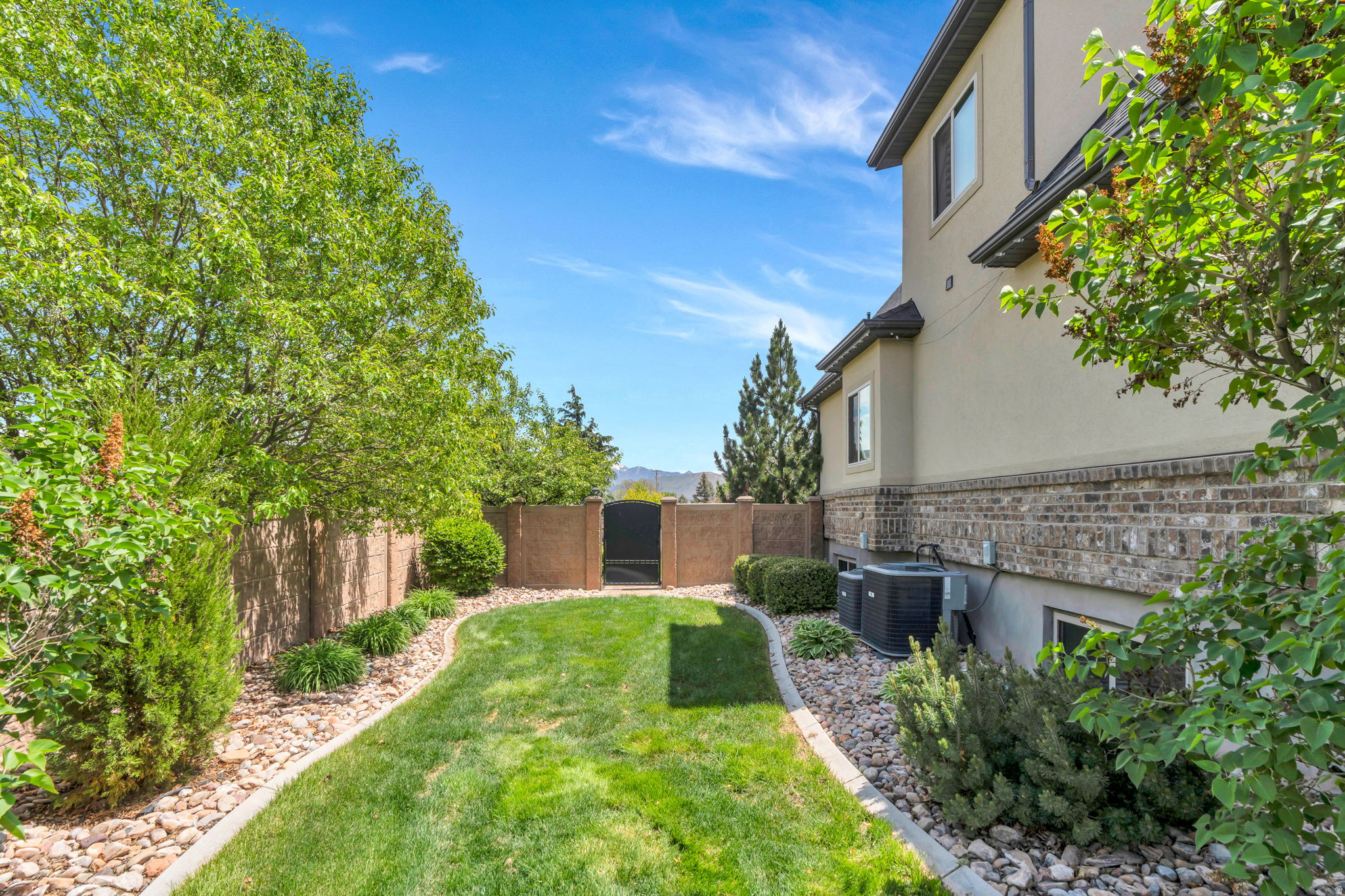main property photo 67
