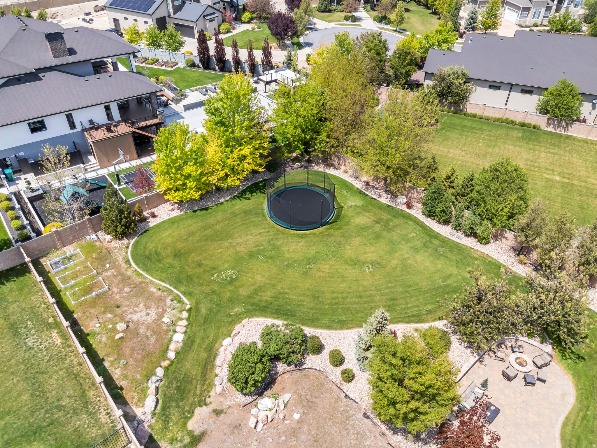 main property photo 69