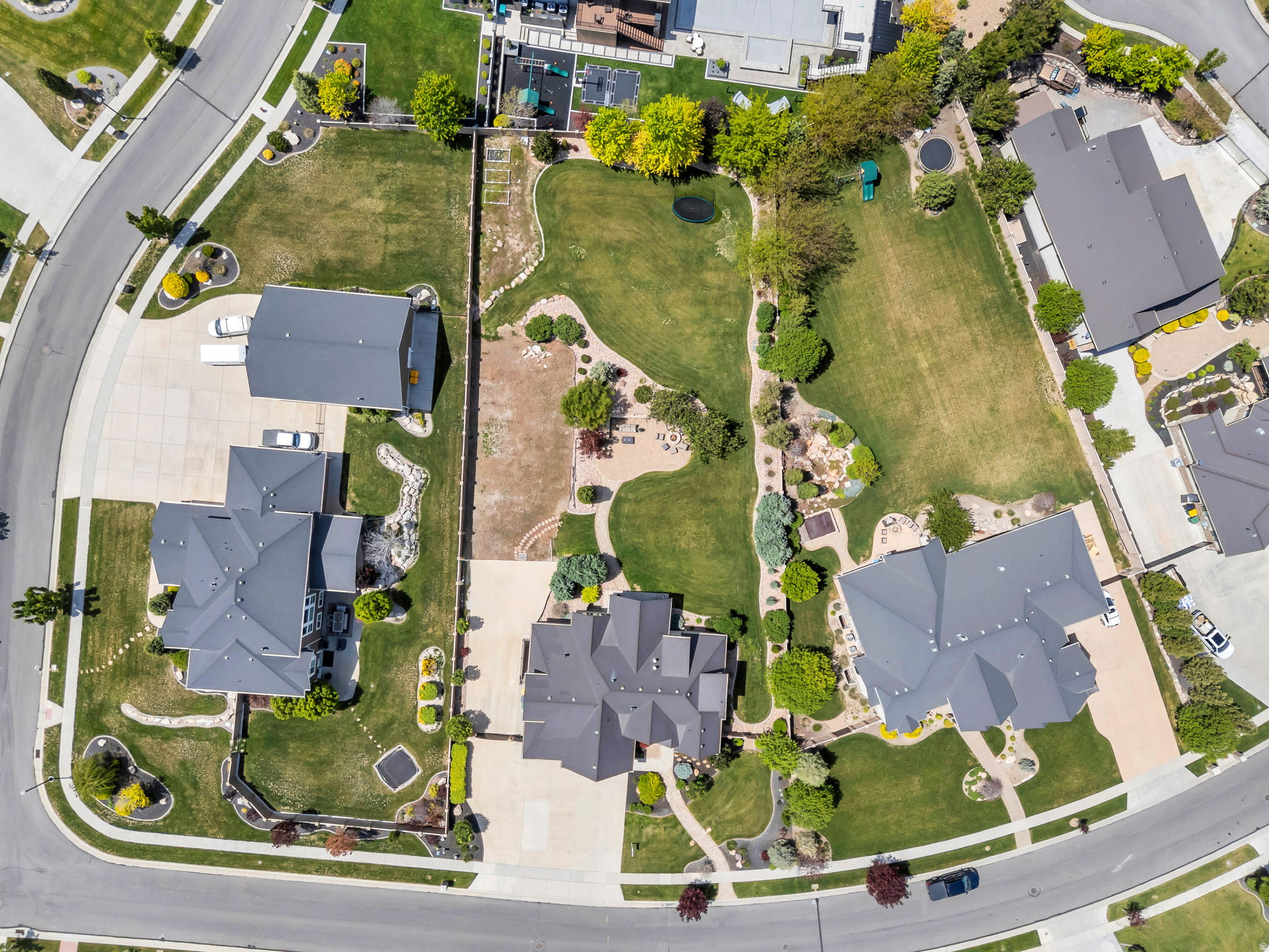 main property photo 72