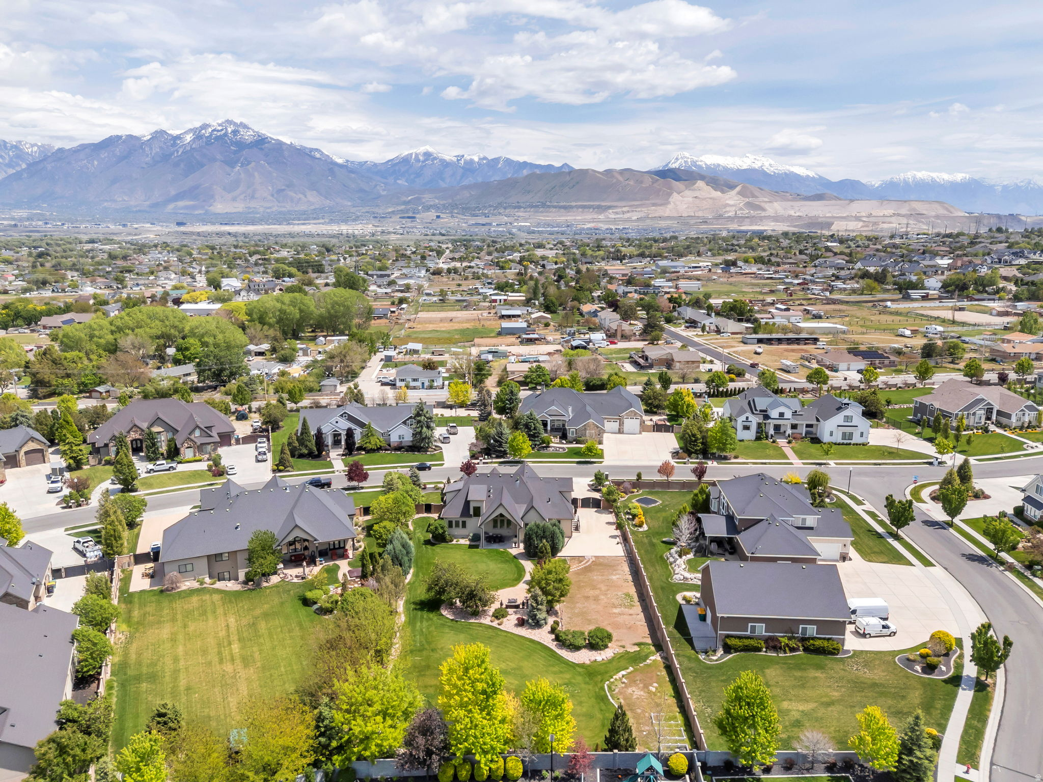 main property photo 74