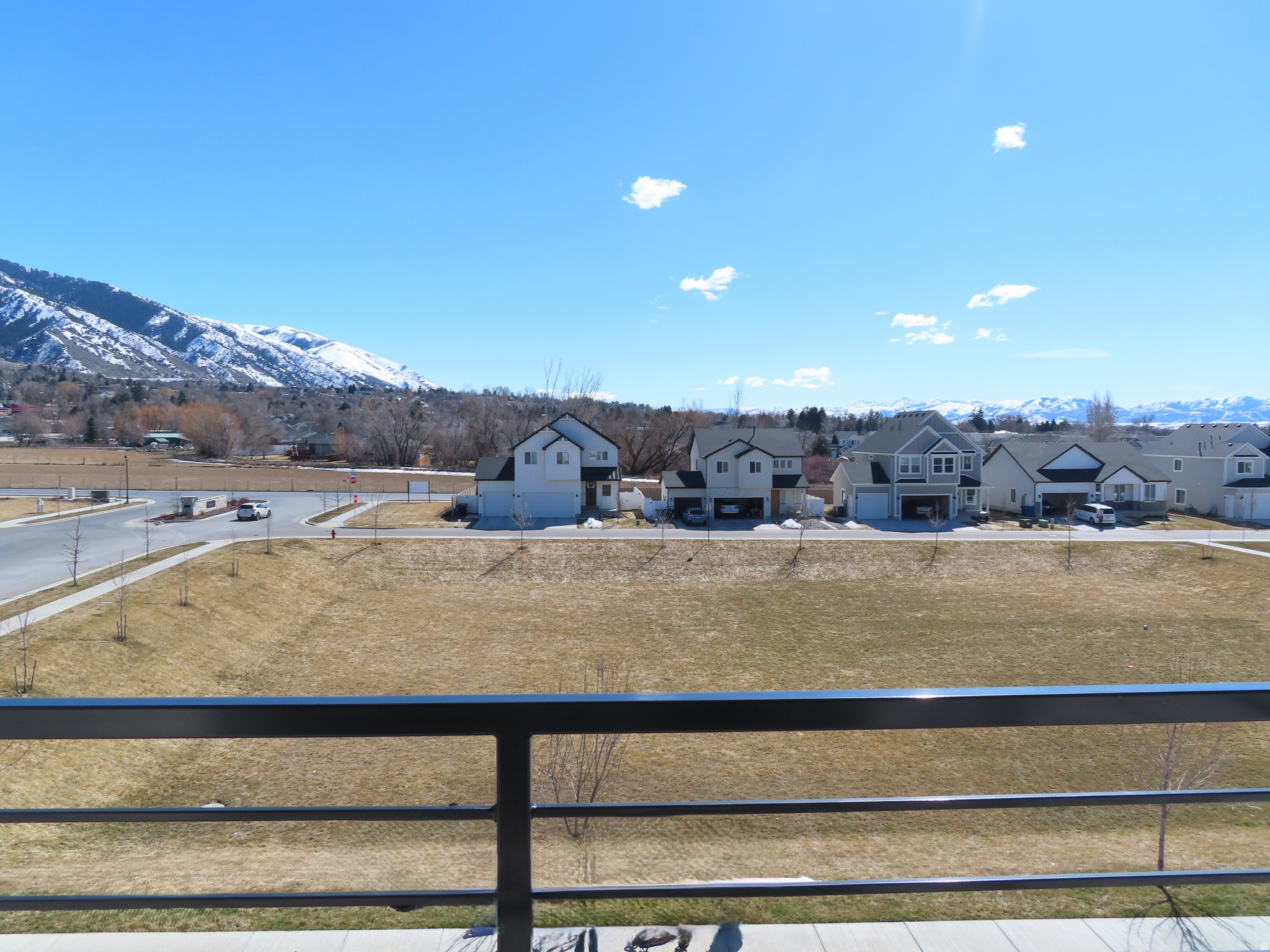 main property photo 12