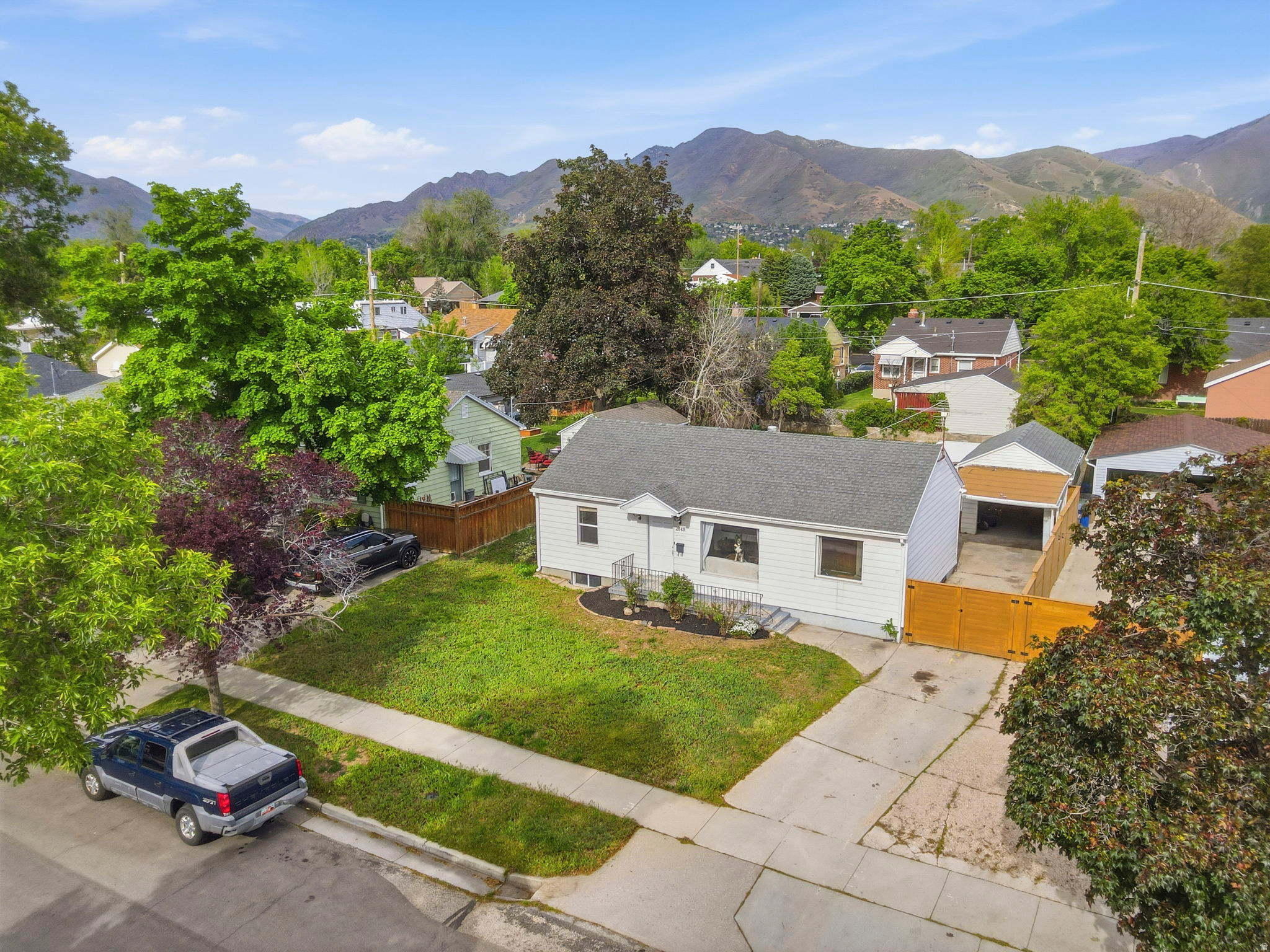 main property photo 1