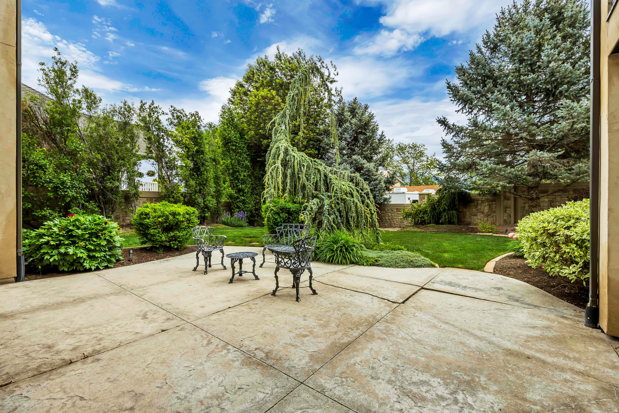 main property photo 49