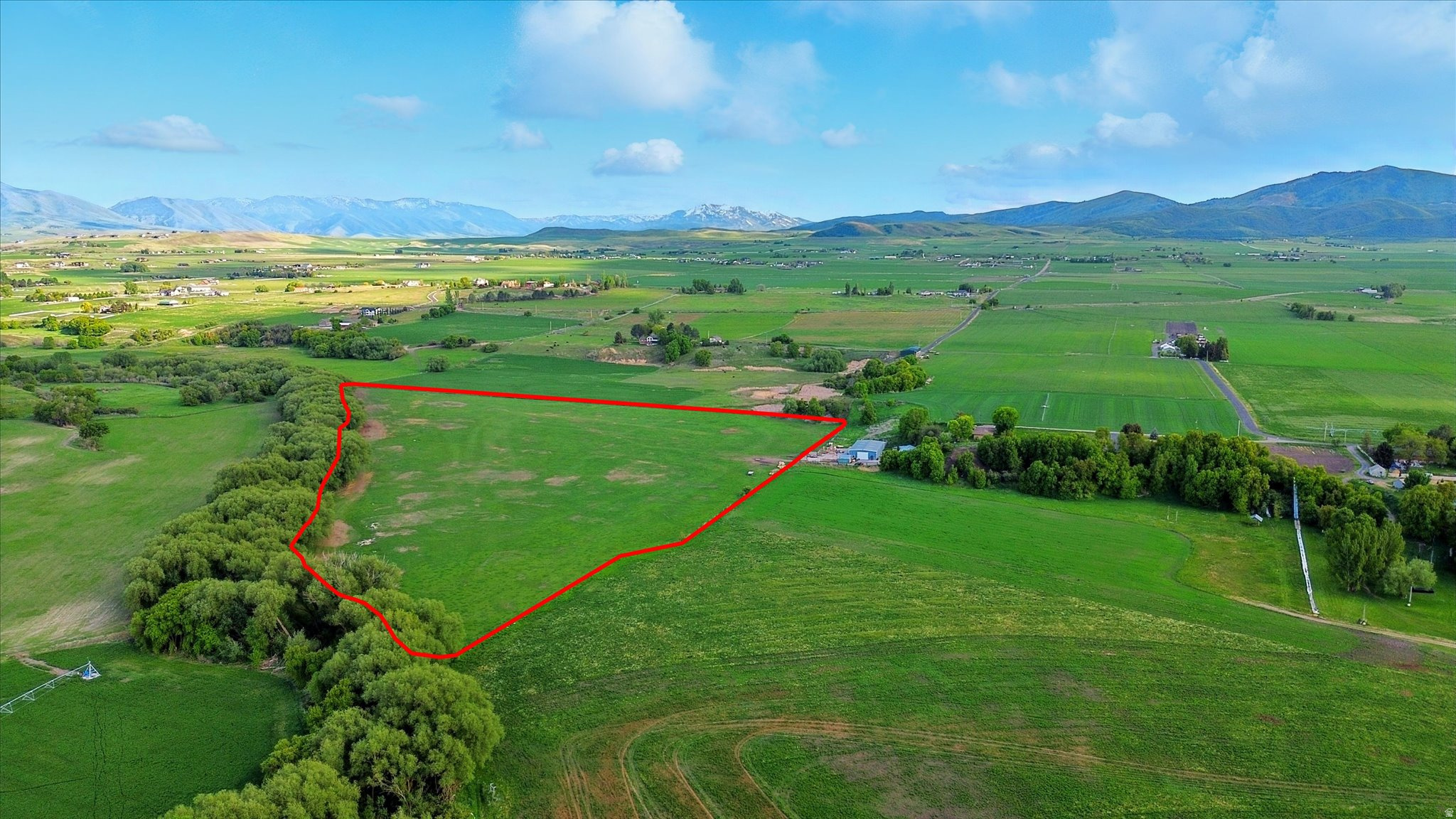 main property photo 17