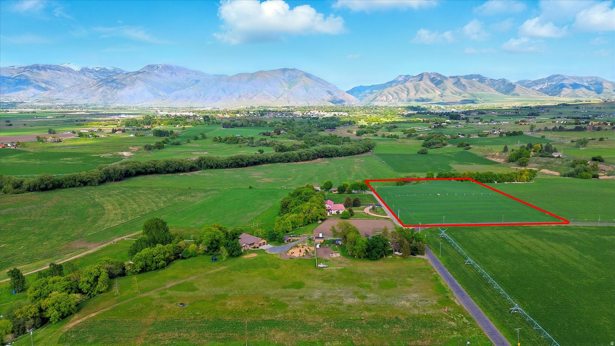 main property photo 18