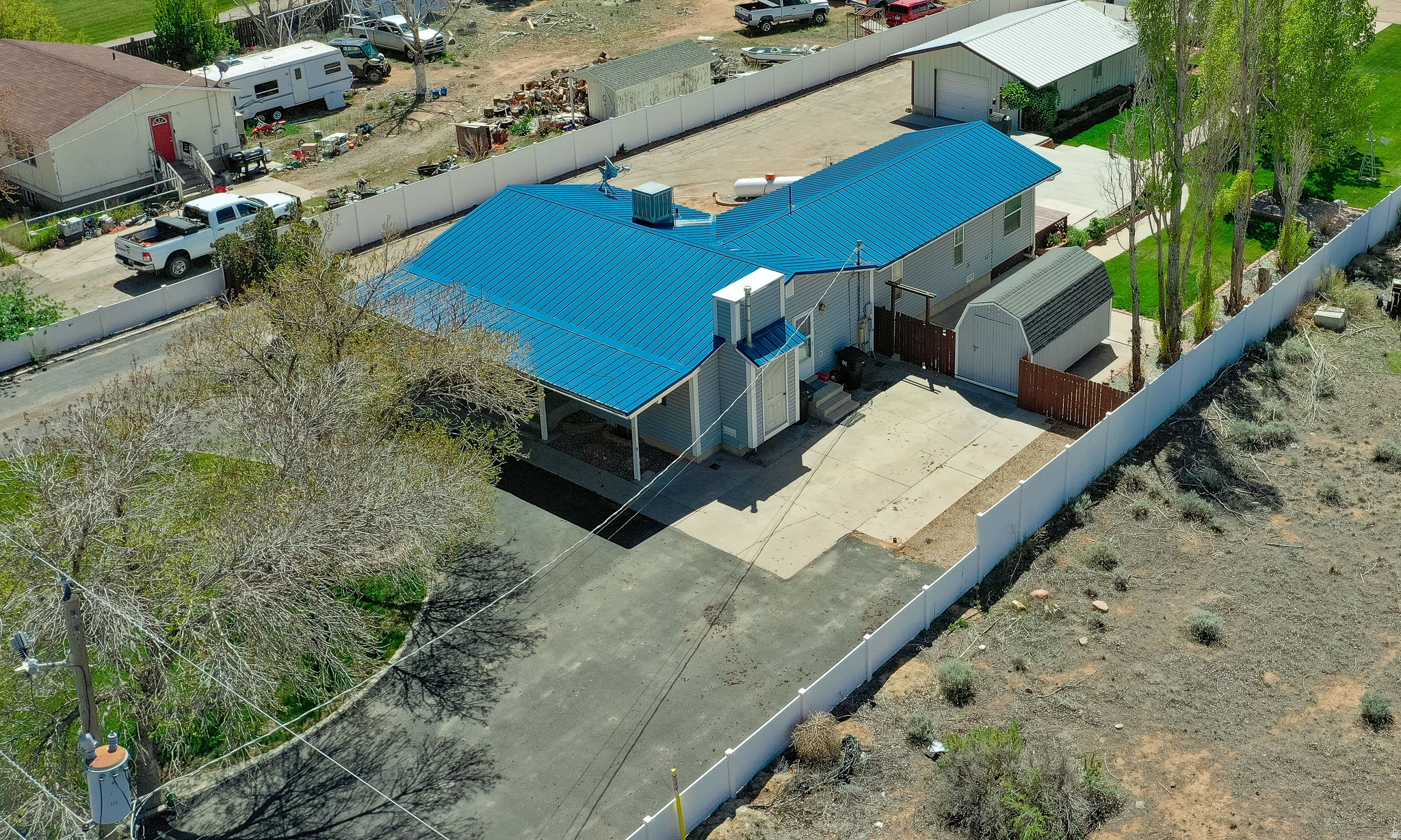 main property photo 27