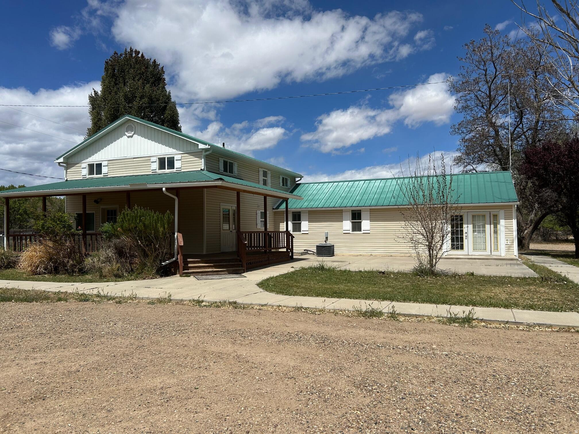 main property photo 2