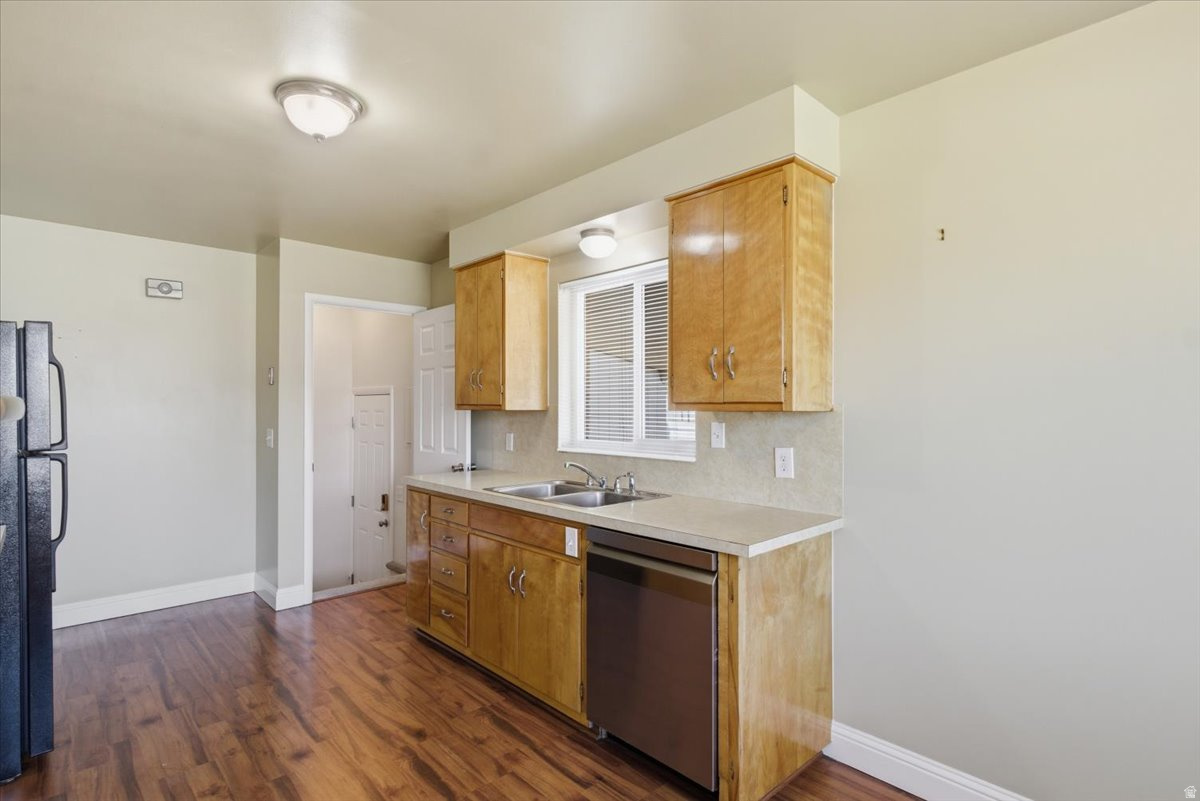 main property photo 6