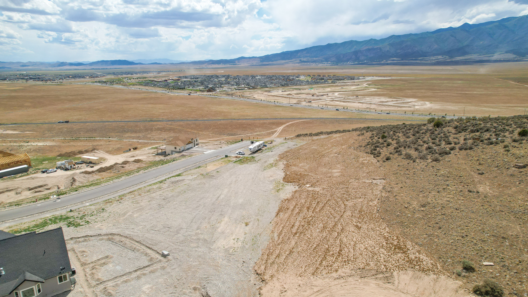 main property photo 16
