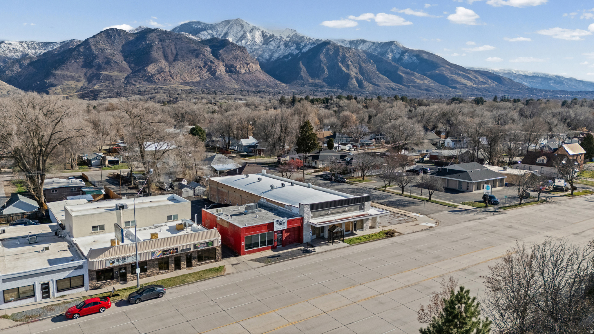 main property photo 17